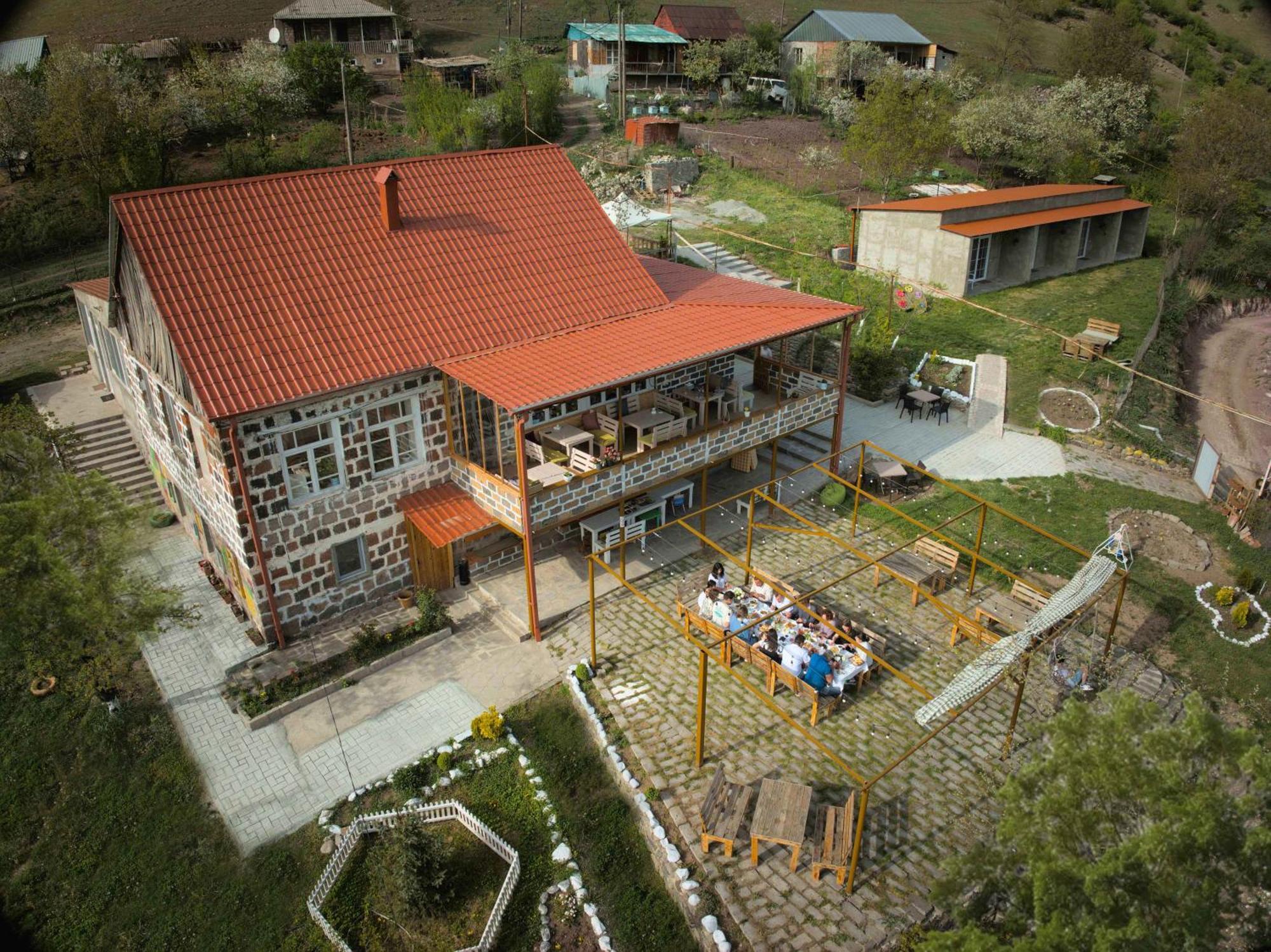 Chamich Guesthouse Debed Exterior photo